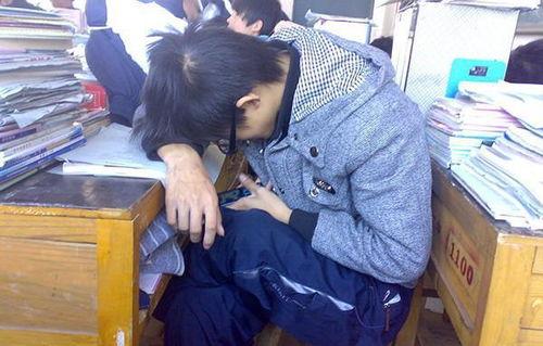 娱乐吃瓜酱学生说下了课,娱乐吃瓜酱学生独家揭秘